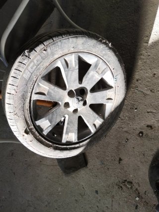 Llantas con Neumáticos Mitsubishi Outlander 2008