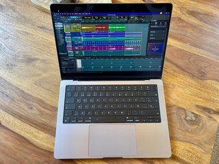 MacBook Pro 14” M1 Max 32GB RAM (2021)