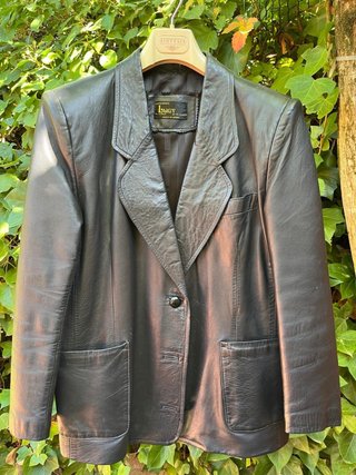 Chaqueta de cuero negro Lucy