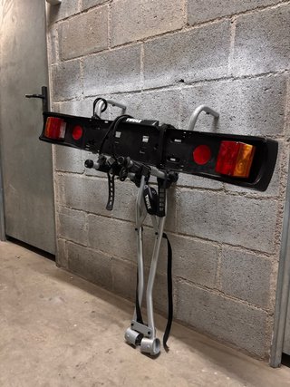 PortaBicis de Bola thuleXpress+Thule Panel Luces