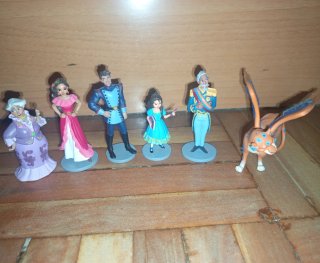 Set de 6 Figuras Elena de Ávalor disney