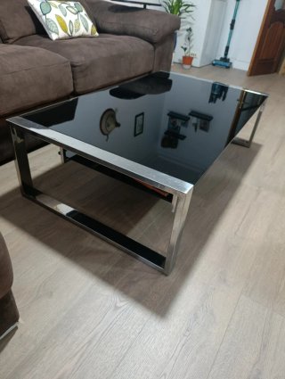 Mesa de centro de cristal negro y acero inoxidable