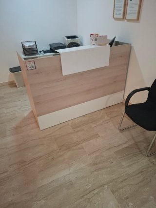 URGE VENTA. Mostrador de Recepción con Cajonera