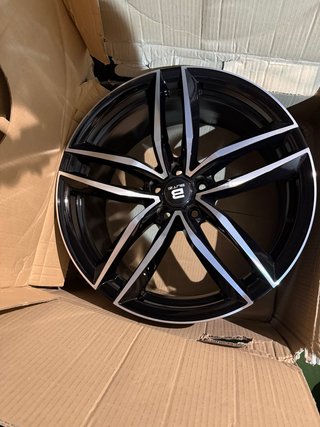 Llanta Réplica Audi RS6 C7 Butzi 20 pulgadas