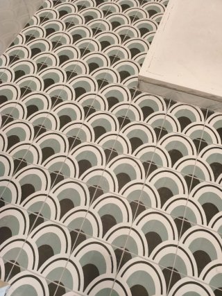 2 Cajas de Suelo Porcelánico de Leroy Merlín