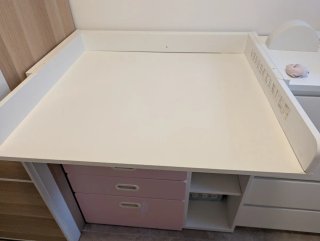 Cambiador IKEA Smastad