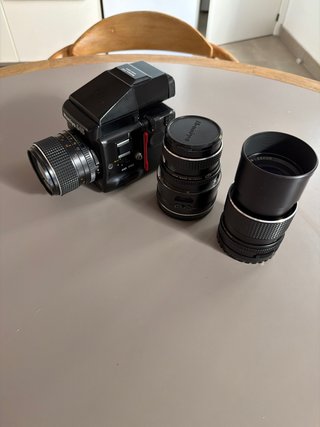 Cámara Mamiya 645 Pro con 3 objetivos