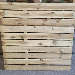 LOSETA de pino Madera tratada 100 x 100 x 3.3 cm