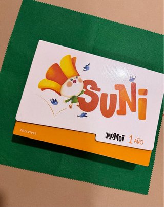 Suni, 1 año, Momoi