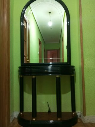 Recibidor con Espejo Negro