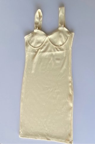 Vestido mini tirantes elástico tono mantequilla XS