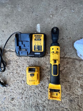 Llave de Carraca Dewalt 12V XR