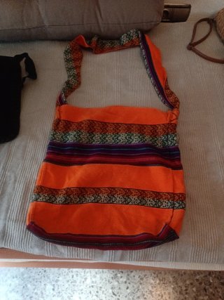 Bolso Bandolera con Motivos Étnicos