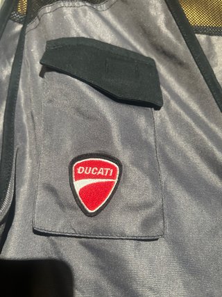 Chaleco Ducati Gris
