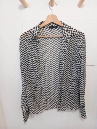 Blusa Caractère de seda con lunares Talla 44