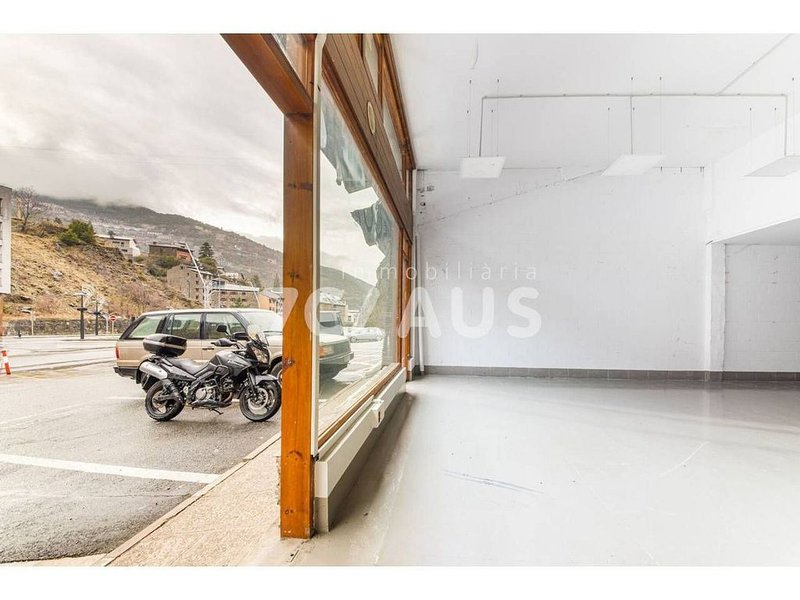 Commercial premises for rent in Sant Julià de Lòria · 12 of 19