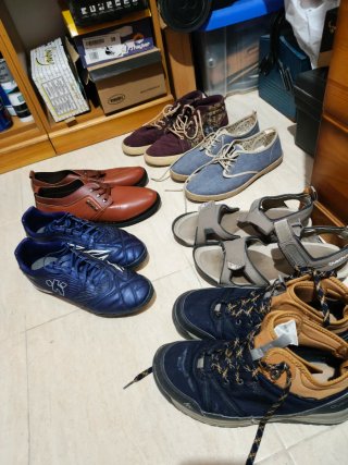 Pack de 6 pares de zapatos talla 41-42