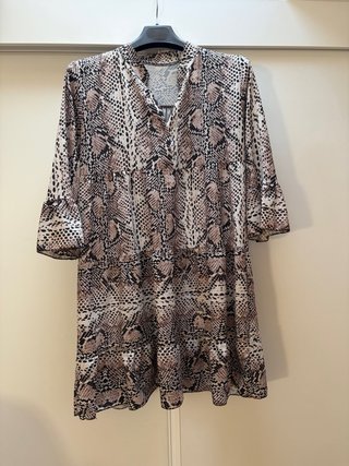 Vestido estampado animal print