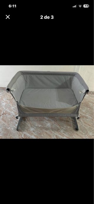 Minicuna Reclinable Gris marca Chicco