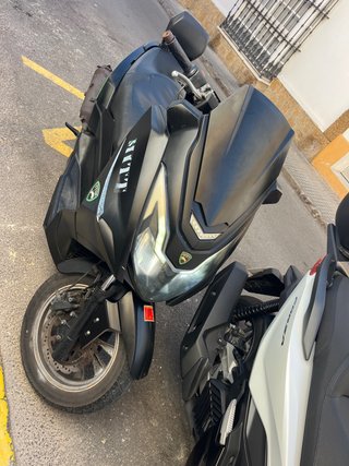 Scooter Mitt 125