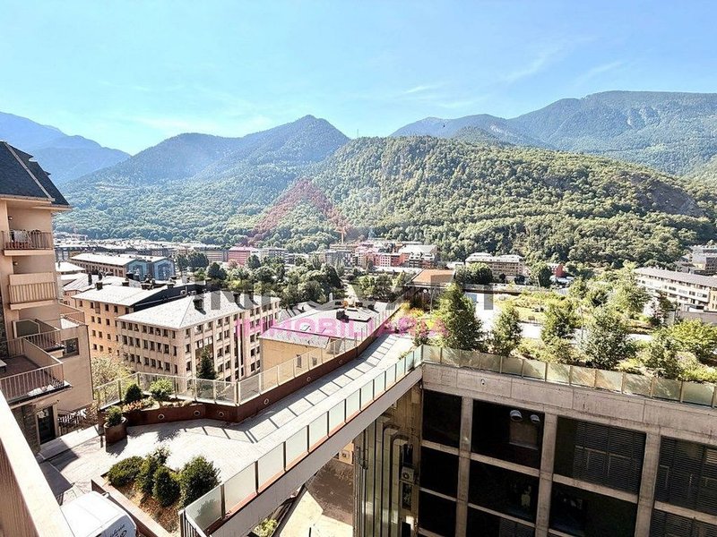 3-bedroom flat for rent in Andorra la Vella · 2 of 39