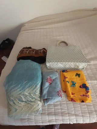 Set di borsa e tessuti vari