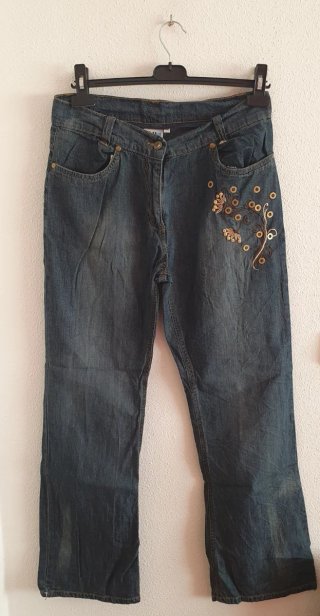 Vaqueros de verano con bordados