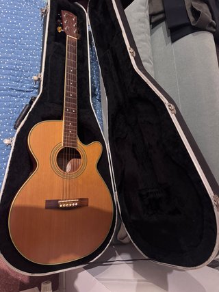 Guitarra Electroacústica Fender JG-26SCE