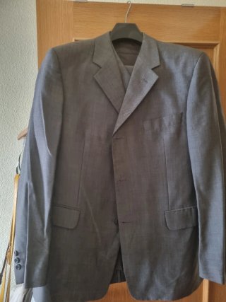 Traje de Hombre Gris (Chaqueta, Chaleco, Pantalón)