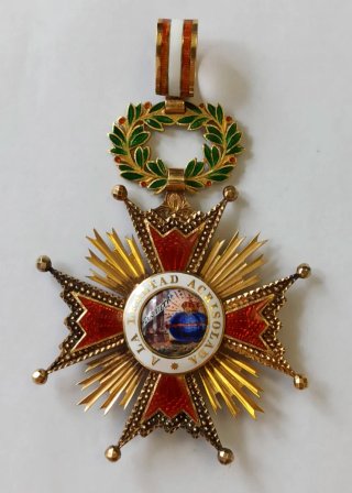 Gran Cruz Orden de Isabel la Católica Oro 18K