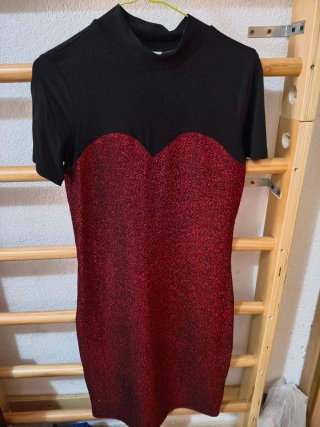 Vestido de Fiesta Negro y Rojo Talla M