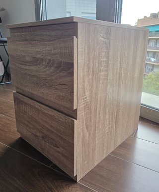 Mesita de Noche de Madera con 2 Cajones