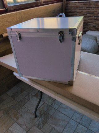 Caja de Almacenamiento Metálica