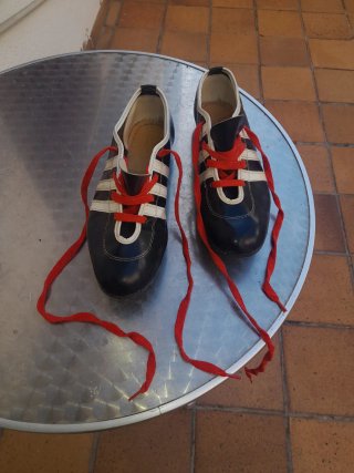 Botas de fútbol clásicos