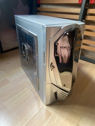 Torre PC NZXT Nemesis 2004