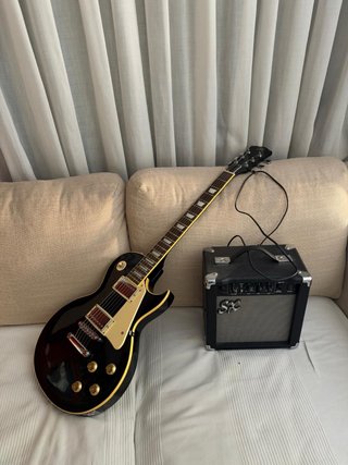 Guitarra Eléctrica y Amplificador