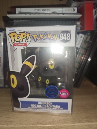 Funko Pop Pokémon Umbreon 948 Flocked