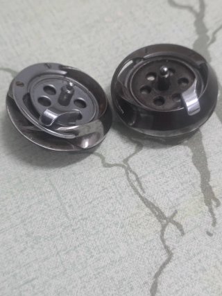 2 Canilleros para Máquina de Coser Refrey 427