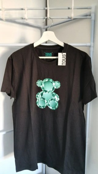 Camiseta Tous Negra con Oso verde esmeralda