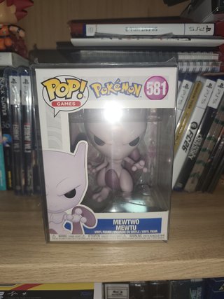 Funko Pop Pokémon Mewtwo 581