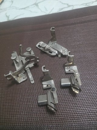 Set de 4 Prensatelas para Máquina de Coser