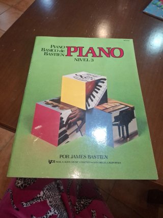 Libro Piano Básico de Bastien Nivel 3