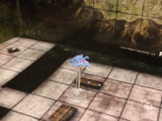 Miniatura Dungeons & Dragons D&D Faerie Dragon