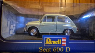 Maqueta Revell Seat 600 D 1/18
