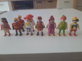 Cambio o vendo figuras kinder disney