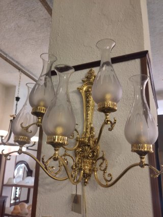 Lámpara Aplique de Pared en bronce bañado en oro