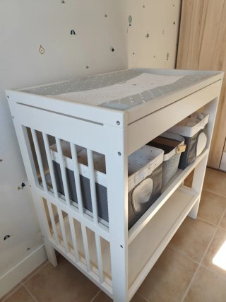 Cambiador de bebé IKEA blanco