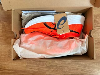 Zapatillas Running Asics Magic Speed