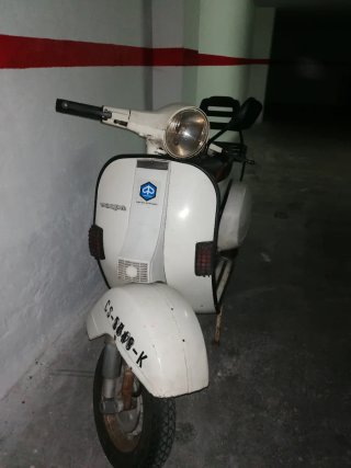 vespa 200DN Blanca itv recién pasada ruedas nuevas