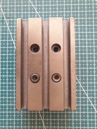 Mesa de torno y fresadora Unimat